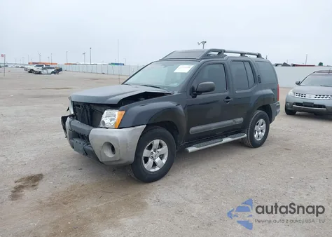 2013 Nissan Xterra S z USA, uszkodzony, nr VIN 5N1AN0NU6DN818354